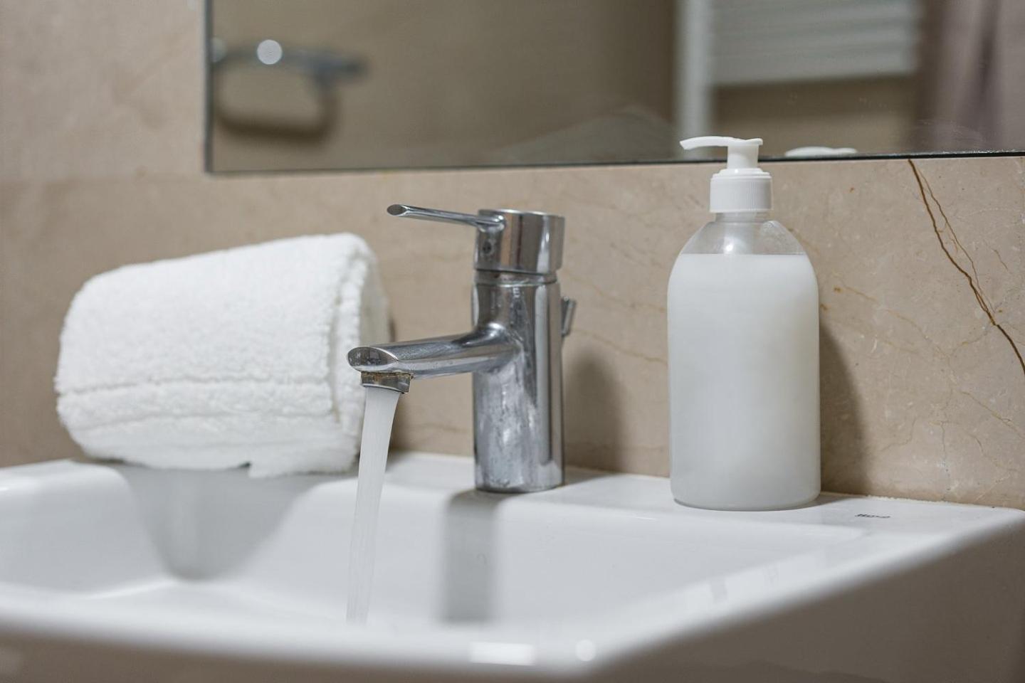 Guestready - Artsy Apartment Porto Bagian luar foto