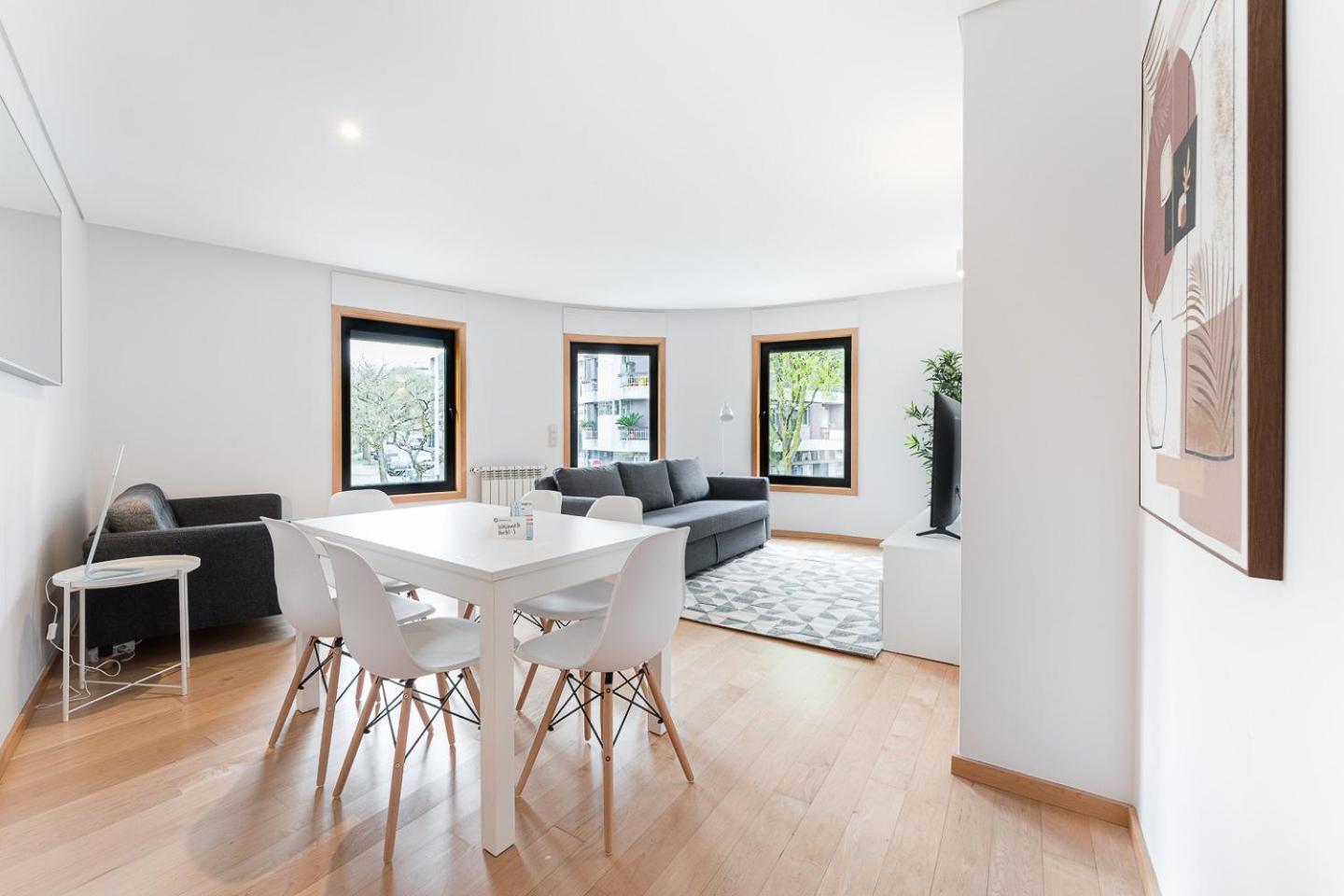Guestready - Artsy Apartment Porto Bagian luar foto