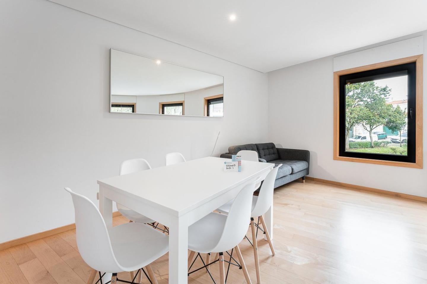 Guestready - Artsy Apartment Porto Bagian luar foto