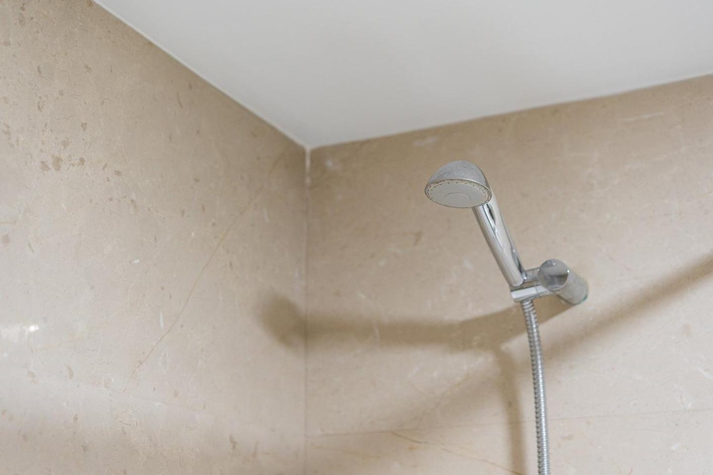 Guestready - Artsy Apartment Porto Bagian luar foto